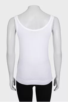 White T-shirt with embroidered tag