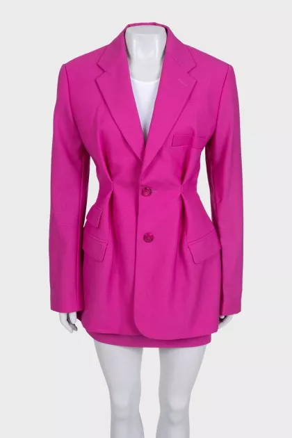 Pink fitted wool suit