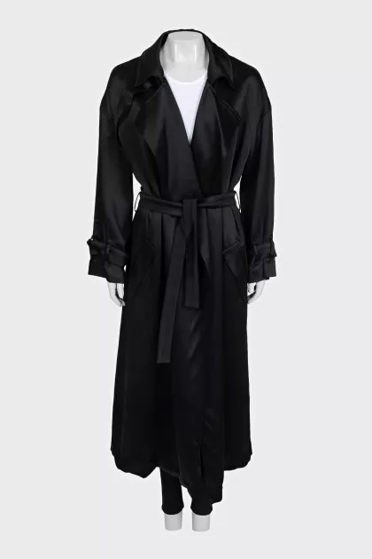 Black cloak with a belt