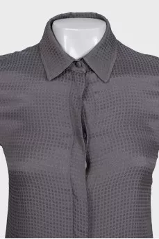 Gray shirt with a small print