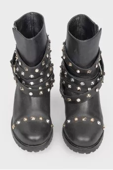 Boots with metal spikes