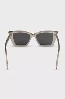 Cat eye sunglasses with clear frames
