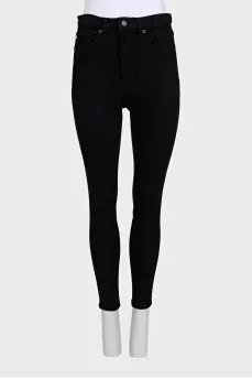 Black high-waisted jeans