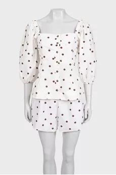White suit with printed shorts