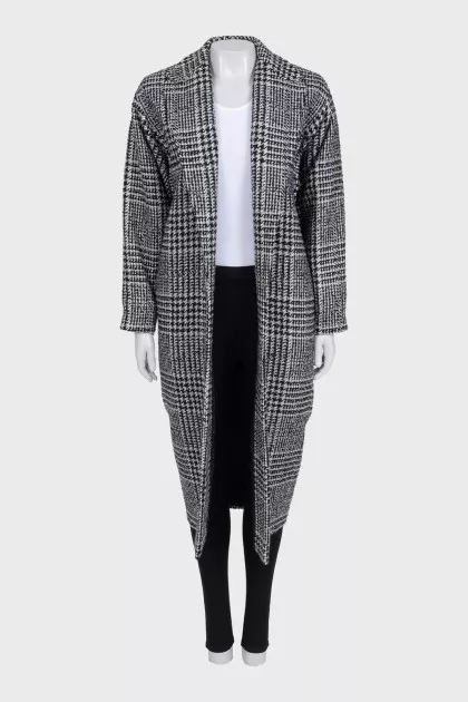 Houndstooth print pull-on coat