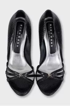 Black snakeskin open-toe shoes