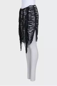 Skirt decorated with fringe