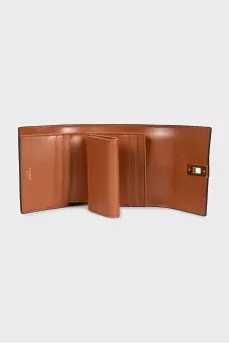 Коричневый кошелек Trifold 16