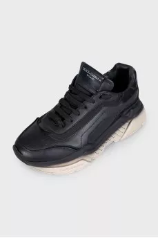Black leather sneakers with gradient soles