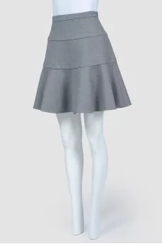 Gray woolen skirt with a shuttle