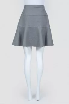Gray woolen skirt with a shuttle
