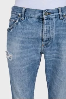 Men's jeans with a ripped effect