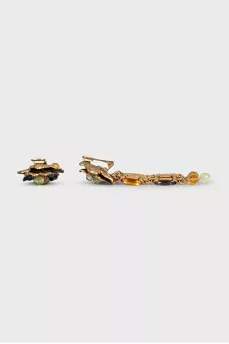 Flower-shaped clip-on earrings in gold color