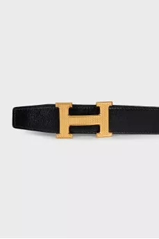 Double-sided black belt with gold buckle