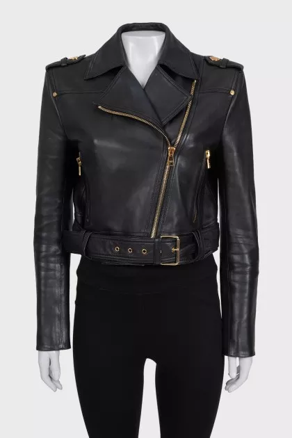 Cropped leather jacket with gold zipper
