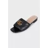 Шлепанцы GG Marmont из черной кожи