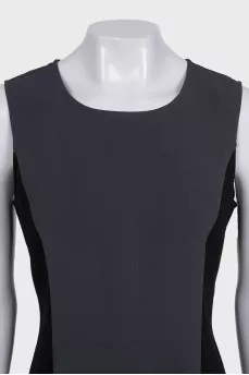 Two-tone fitted sleeveless dress