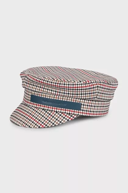 Checkered cap with leather logo