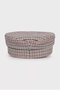 Checkered cap with leather logo