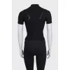 Slim-fitting t-shirt with buttons on the shoulders