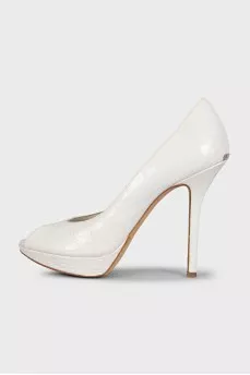 Leather embossed heels