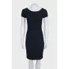 Fitted dress with a round neckline
