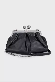 Leather crossbody bag with silver chain