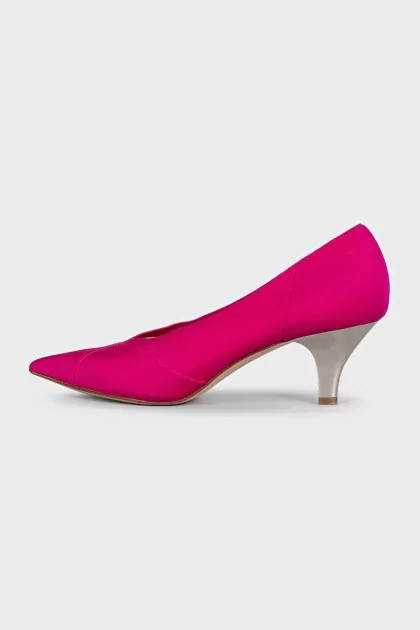 Kitten-heeled textile shoes