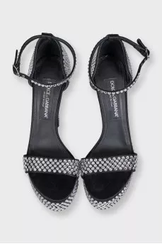 High-soled sandals decorated with rhinestones