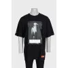 Men's black T-shirt with contrasting print
