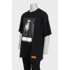 Men's black T-shirt with contrasting print