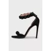 Sandals with volumetric suede decor