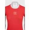 Red fitted t-shirt with logo