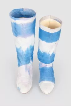 Suede tie-dye print boots