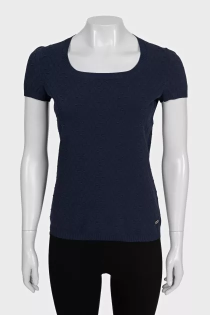 Blue T-shirt with a 3D print