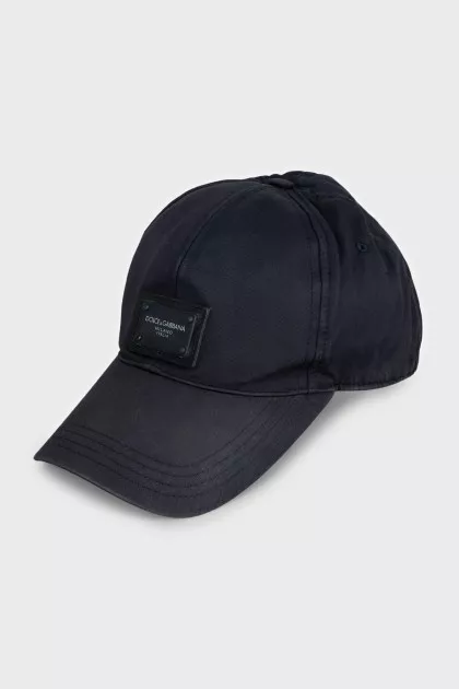 Men's blue cap with a brand logo