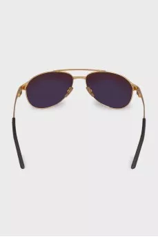 Aviator sunglasses with gold temples