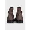 Men's brown leather boots with a zipper