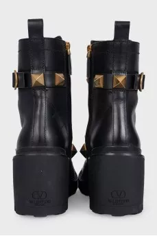 Чорні черевики Rockstud