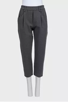 Cropped gray trousers with elastic waistband