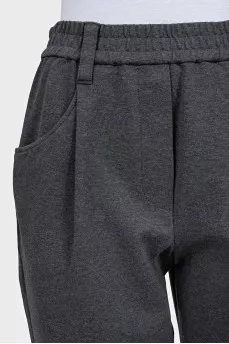 Cropped gray trousers with elastic waistband