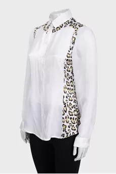 White fitted shirt with animal print inserts