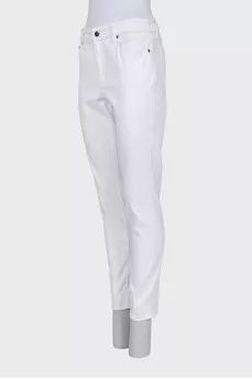 White straight-leg jeans