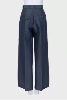 Wide-leg trousers with creases and tag