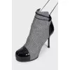 Ankle boots with heels and laces
