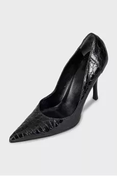 Black leather embossed pumps
