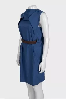 Blue straight-cut dress with a belt