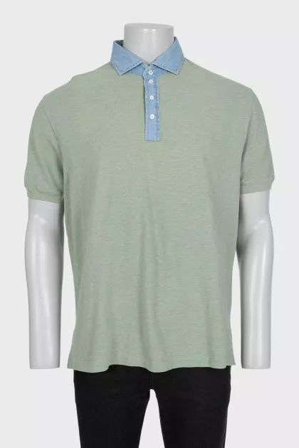 Men's green polo shirt with buttons