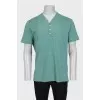 Men's straight-cut polo shirt with buttons