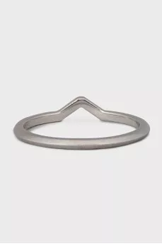 Platinum ring with a triangular cutout